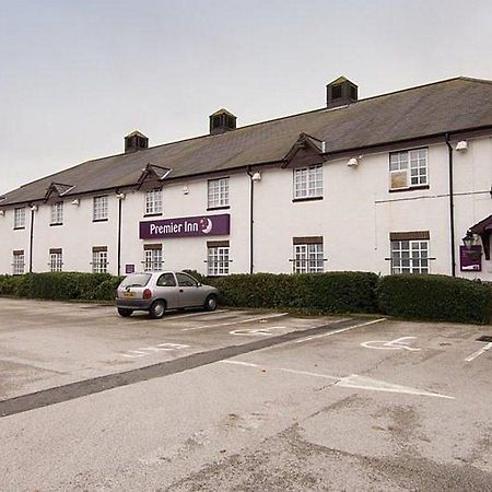 Premier Inn Premier Inn Wirral Greasby Εξωτερικό φωτογραφία